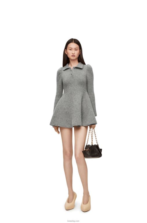 Loewe мини рокля от кашмир и мохер F84B81082 Жени сиво