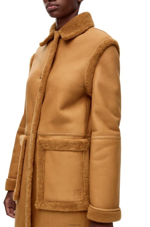 Loewe палто от овчарка F84B81122 Жени карамел