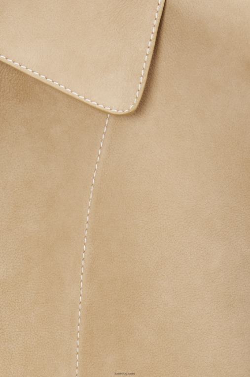 Loewe яке от велур F84B81135 Жени злато