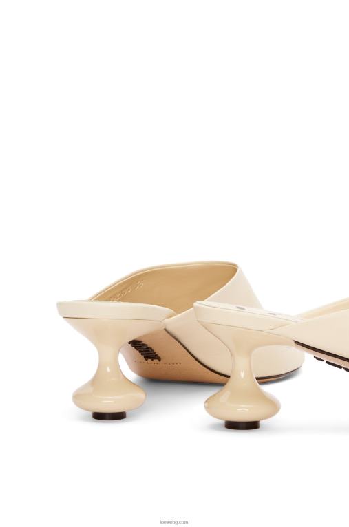 Loewe играчка муле в козя кожа F84B8725 Жени овесено мляко