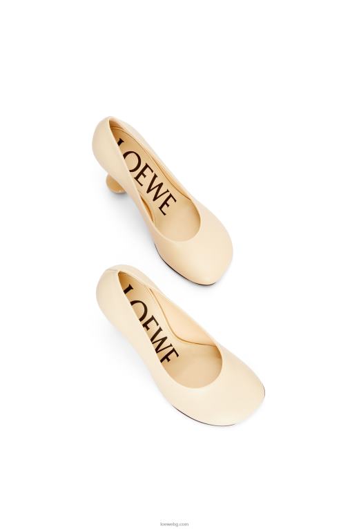 Loewe играчка помпа от козя кожа F84B8727 Жени овесено мляко
