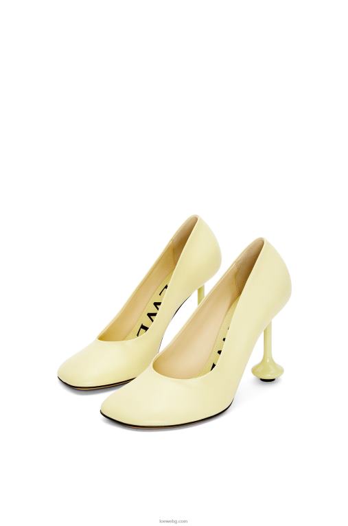 Loewe играчка помпа от козя кожа F84B8728 Жени избледняла акация