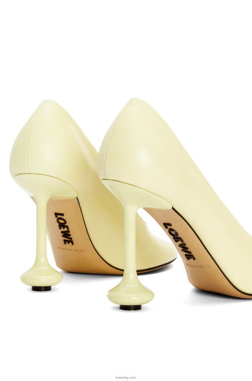 Loewe играчка помпа от козя кожа F84B8728 Жени избледняла акация