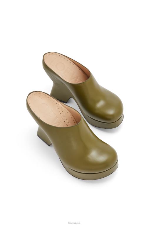 Loewe сабо с клин от телешка кожа F84B8746 Жени маслина