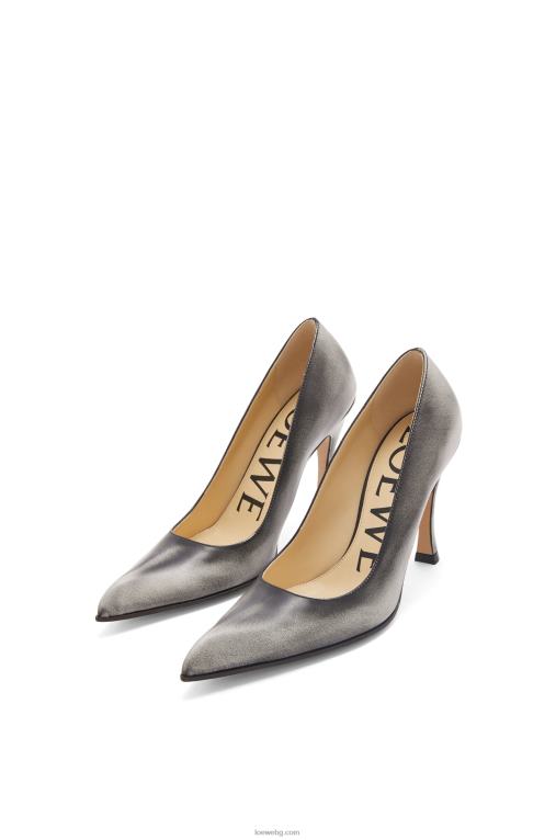 Loewe комична класическа помпа от телешка кожа F84B8749 Жени антуриум бял/черен