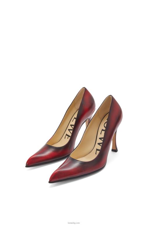 Loewe комична класическа помпа от телешка кожа F84B8750 Жени антуриум червен/черен