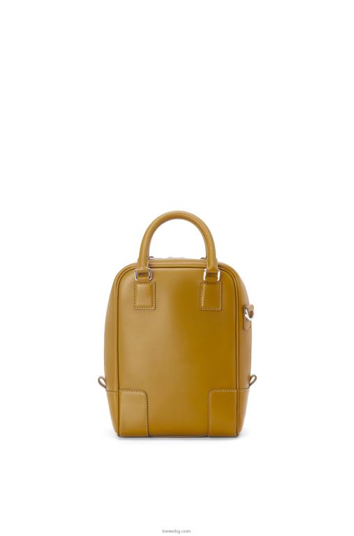 Loewe амазона 15 от телешка кожа напа F84B8175 мъже охра