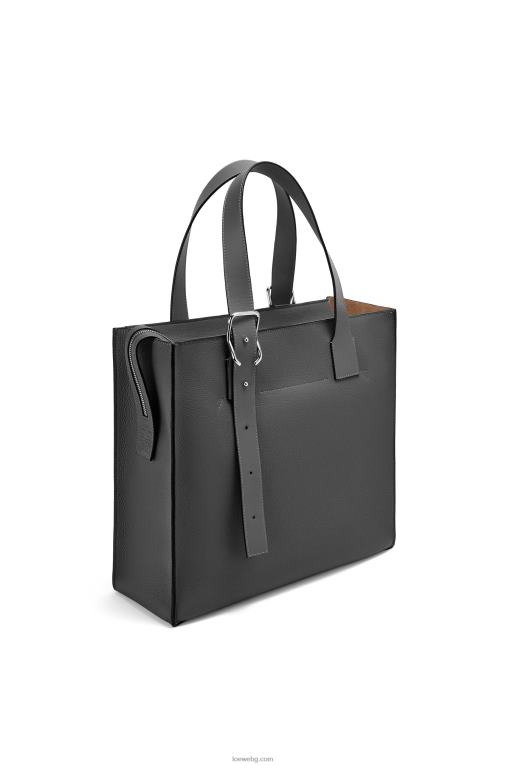 Loewe чантичка с катарама и цип от мека зърнеста телешка кожа F84B8179 мъже черен