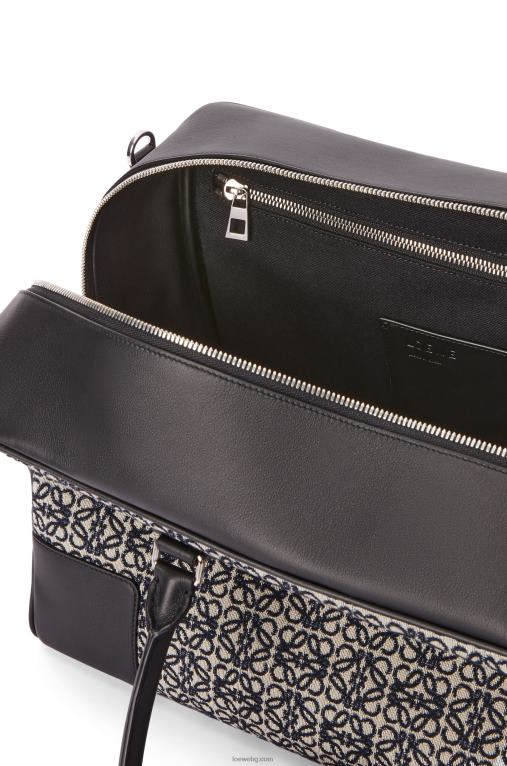 Loewe чанта amazona 44 от анаграм жакард и телешка кожа F84B8149 мъже тъмносиньо/черно