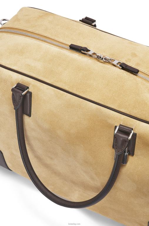 Loewe чанта amazona 44 от велур и телешка кожа F84B8160 мъже златисто/шоколадово кафяво