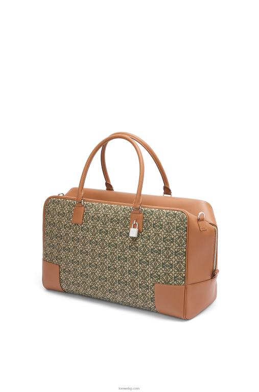 Loewe чанта amazona 44 от анаграм жакард и телешка кожа F84B8161 мъже каки зелено/тен