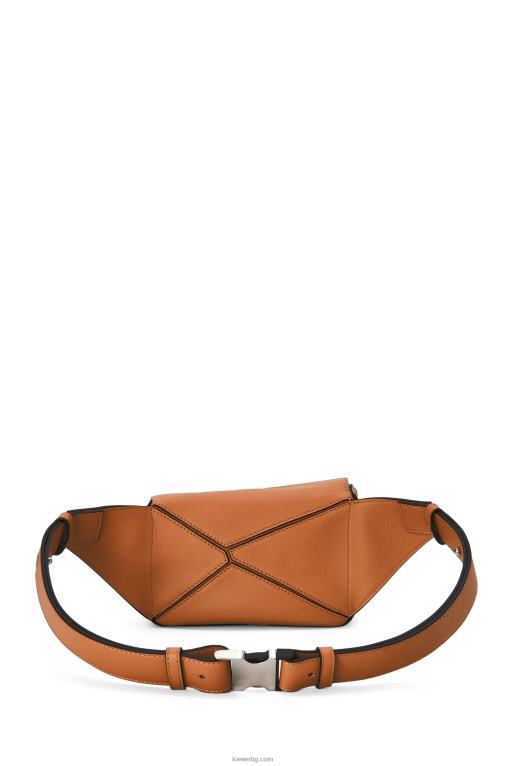 Loewe мини чанта пъзел от класическа телешка кожа F84B8278 мъже тен