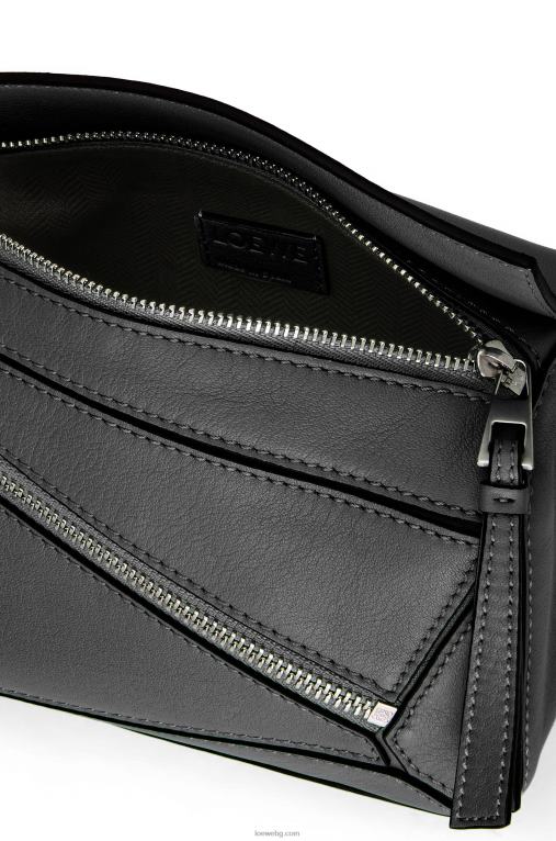 Loewe мини чанта пъзел от класическа телешка кожа F84B8279 мъже черен