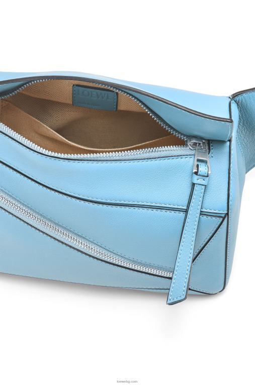 Loewe малка чанта пъзел от класическа телешка кожа F84B8567 мъже олимпийско синьо